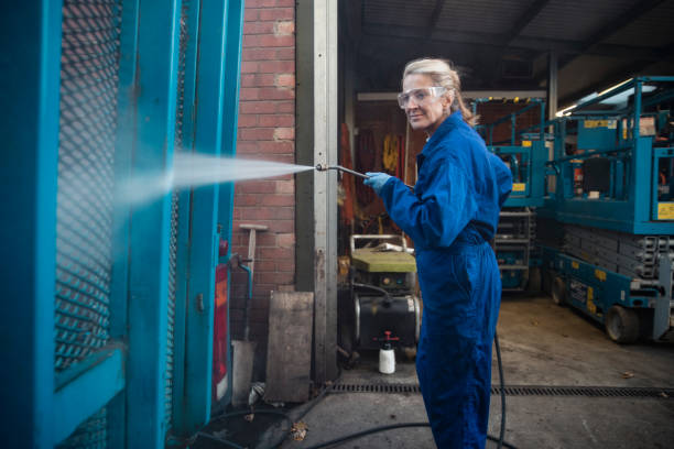Best Building Exterior Washing  in Pomona, CA