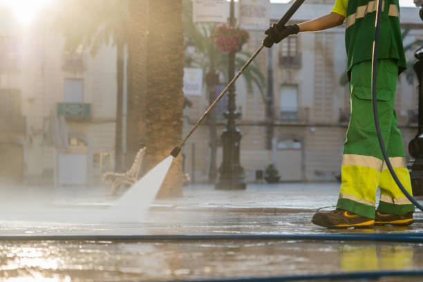 Best Playground Equipment Cleaning  in Pomona, CA